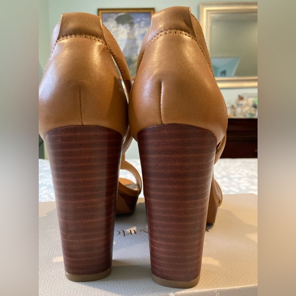 Womens heels - Picture 8 of 14